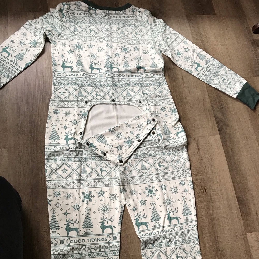 Christmas Holiday Onesie With Functional Bum Flap - Picture 4 of 6